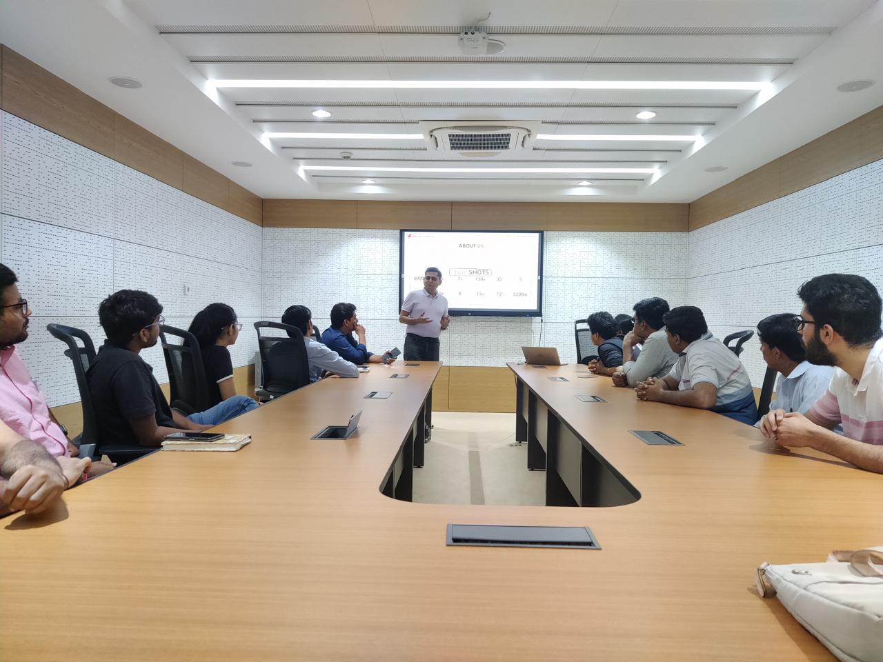 MCats meeting room session